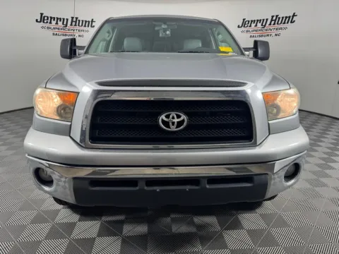 More photos of 2007 Toyota Tundra SR5 at Jerry Hunt Supercenter - Salisbury, NC