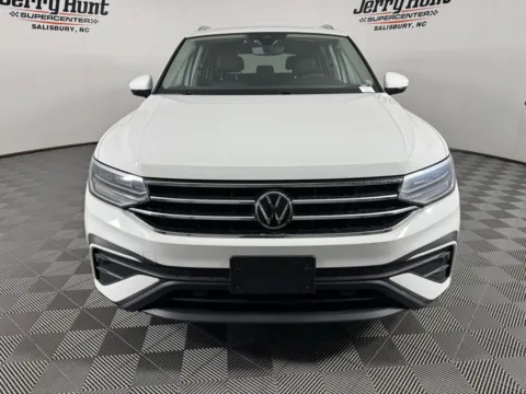 More photos of 2022 Volkswagen Tiguan 2.0T SE at Jerry Hunt Supercenter - Salisbury, NC