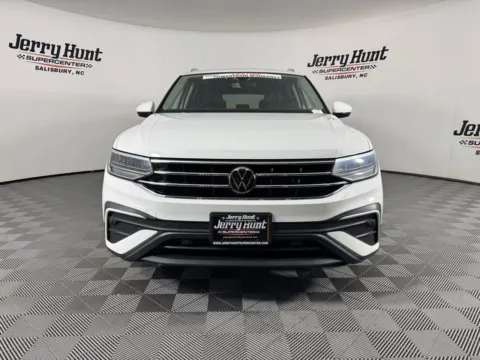 More photos of 2022 Volkswagen Tiguan 2.0T SE at Jerry Hunt Supercenter - Salisbury, NC