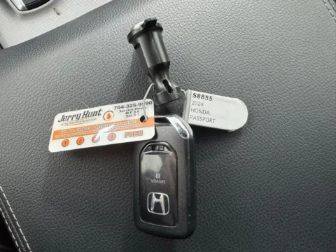 Another view of 2024 Honda Passport EX-L for sale in Salisbury, NC at Jerry Hunt Supercenter - Salisbury