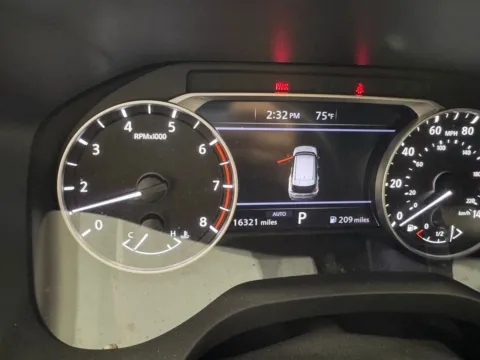 More photos of 2023 Nissan Rogue SL at Jerry Hunt Supercenter - Salisbury, NC