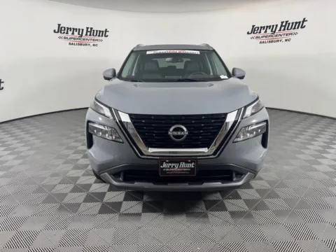 More photos of 2023 Nissan Rogue SL at Jerry Hunt Supercenter - Salisbury, NC