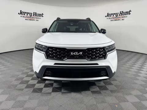 More photos of 2022 Kia Sorento X-Line SX Prestige at Jerry Hunt Supercenter - Salisbury, NC