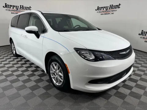 More photos of 2023 Chrysler Voyager LX at Jerry Hunt Supercenter - Salisbury, NC
