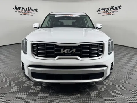 More photos of 2025 Kia Telluride S at Jerry Hunt Supercenter - Salisbury, NC