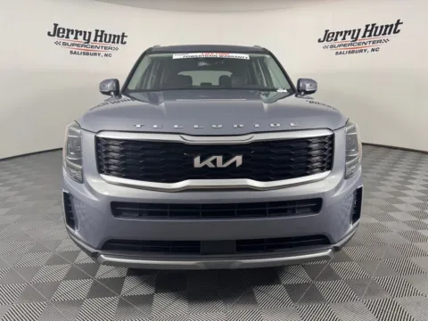 More photos of 2022 Kia Telluride EX at Jerry Hunt Supercenter - Salisbury, NC