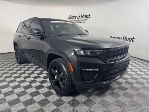 More photos of 2023 Jeep Grand Cherokee Limited at Jerry Hunt Supercenter - Salisbury, NC