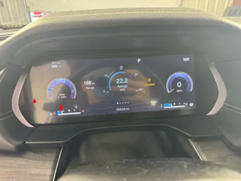 More photos of 2022 Jeep Grand Cherokee Limited at Jerry Hunt Supercenter - Salisbury, NC