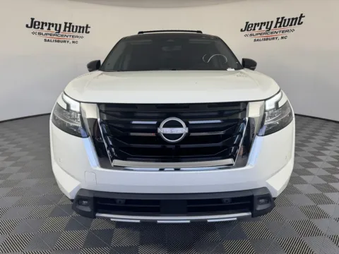 More photos of 2024 Nissan Pathfinder Platinum at Jerry Hunt Supercenter - Salisbury, NC