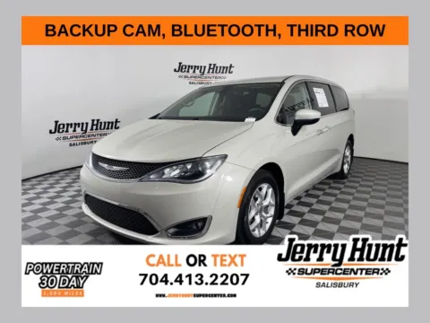 White 2017 Chrysler Pacifica Touring L for sale in Salisbury, NC