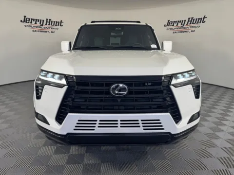 More photos of 2024 Lexus GX 550 Luxury+ at Jerry Hunt Supercenter - Salisbury, NC