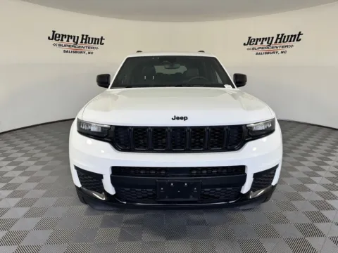 More photos of 2023 Jeep Grand Cherokee L Altitude at Jerry Hunt Supercenter - Salisbury, NC