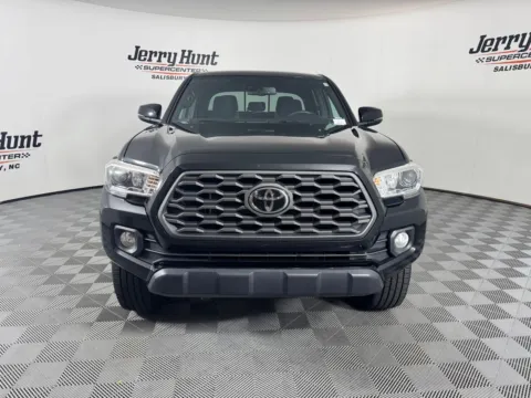 More photos of 2020 Toyota Tacoma TRD Off-Road at Jerry Hunt Supercenter - Salisbury, NC
