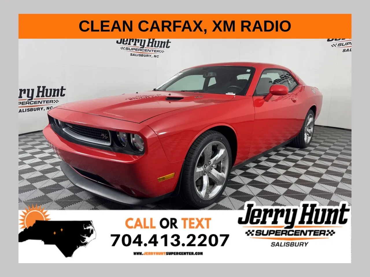 2014 Dodge Challenger R/T's photo