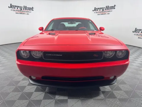 More photos of 2014 Dodge Challenger R/T at Jerry Hunt Supercenter - Salisbury, NC