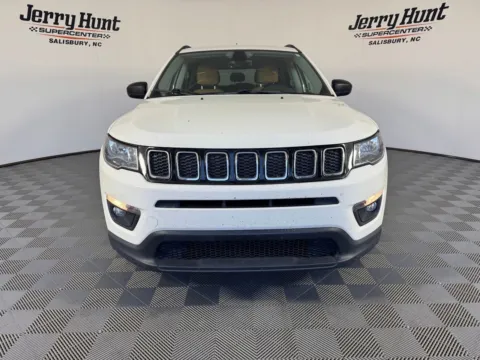 More photos of 2018 Jeep Compass Latitude at Jerry Hunt Supercenter - Salisbury, NC