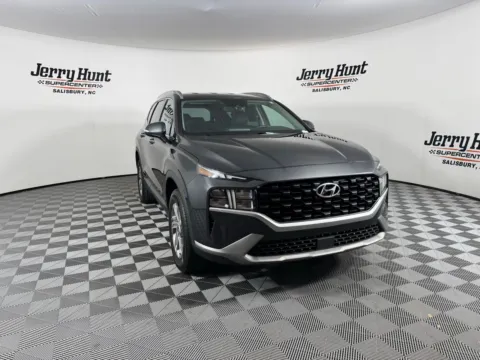 More photos of 2023 Hyundai Santa Fe SEL at Jerry Hunt Supercenter - Salisbury, NC