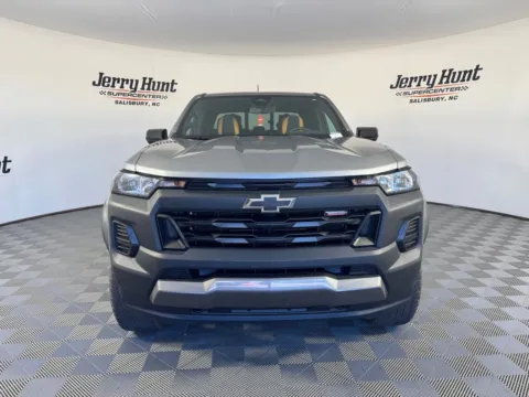 More photos of 2024 Chevrolet Colorado Trail Boss at Jerry Hunt Supercenter - Salisbury, NC
