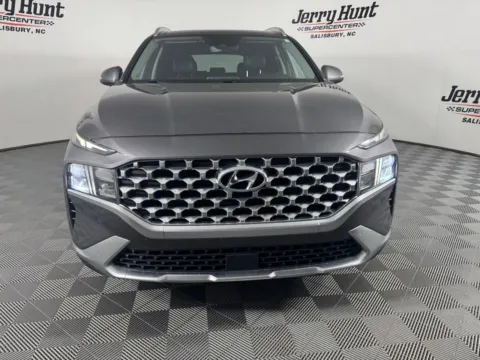 More photos of 2022 Hyundai Santa Fe Hybrid SEL Premium at Jerry Hunt Supercenter - Salisbury, NC