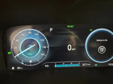 More photos of 2022 Hyundai Santa Fe Hybrid SEL Premium at Jerry Hunt Supercenter - Salisbury, NC