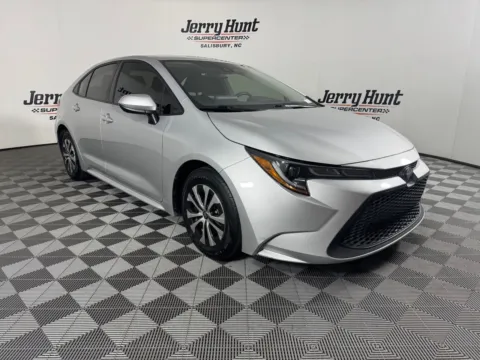 More photos of 2022 Toyota Corolla Hybrid LE at Jerry Hunt Supercenter - Salisbury, NC