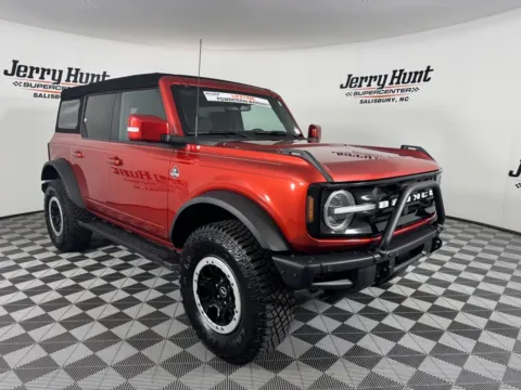 More photos of 2023 Ford Bronco Outer Banks at Jerry Hunt Supercenter - Salisbury, NC