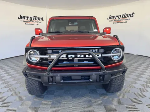 More photos of 2023 Ford Bronco Outer Banks at Jerry Hunt Supercenter - Salisbury, NC