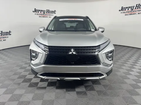 More photos of 2024 Mitsubishi Eclipse Cross SE at Jerry Hunt Supercenter - Salisbury, NC