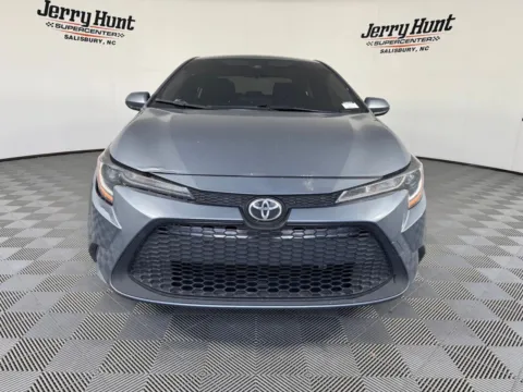 More photos of 2022 Toyota Corolla LE at Jerry Hunt Supercenter - Salisbury, NC