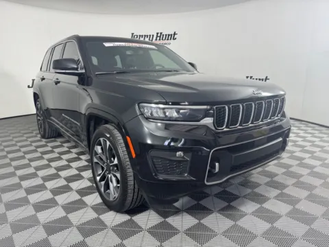 More photos of 2023 Jeep Grand Cherokee Overland at Jerry Hunt Supercenter - Salisbury, NC