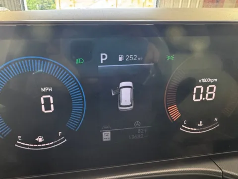More photos of 2026 Hyundai Santa Fe SEL at Jerry Hunt Supercenter - Salisbury, NC
