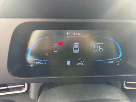 More photos of 2025 Hyundai Elantra SE at Jerry Hunt Supercenter - Salisbury, NC