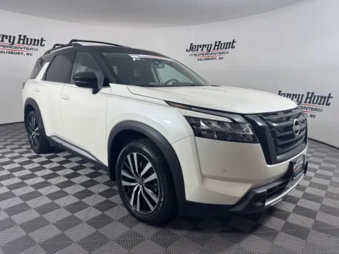 More photos of 2023 Nissan Pathfinder Platinum at Jerry Hunt Supercenter - Salisbury, NC