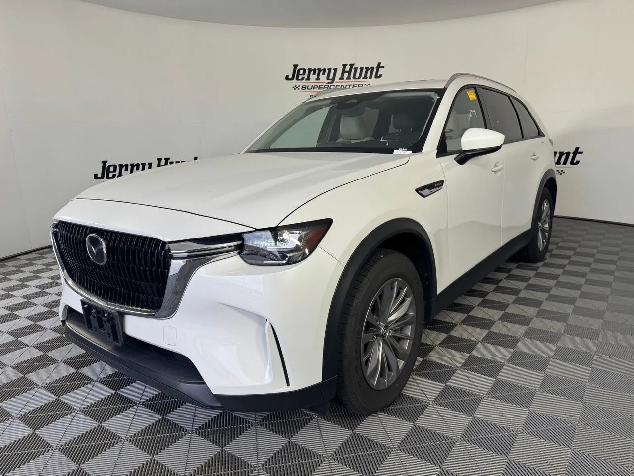 2024 Mazda CX-90 PHEV Preferred Package's photo