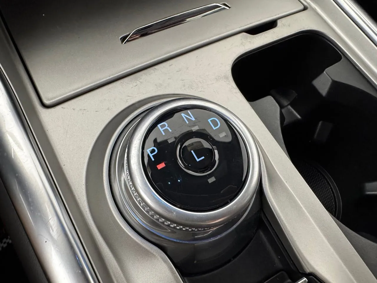 2023 Ford Explorer Platinum - Photo 18