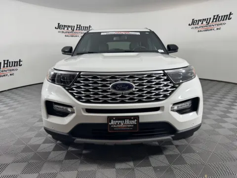 More photos of 2023 Ford Explorer Platinum at Jerry Hunt Supercenter - Salisbury, NC