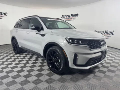 More photos of 2023 Kia Sorento SX at Jerry Hunt Supercenter - Salisbury, NC