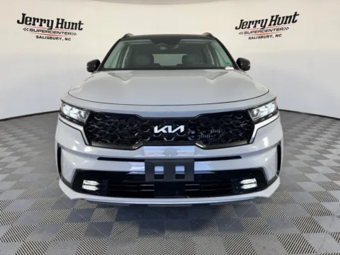 More photos of 2023 Kia Sorento SX at Jerry Hunt Supercenter - Salisbury, NC