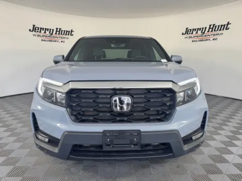 More photos of 2023 Honda Passport EX-L at Jerry Hunt Supercenter - Salisbury, NC