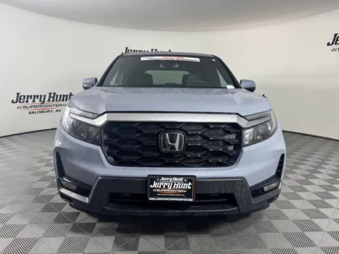 More photos of 2023 Honda Passport EX-L at Jerry Hunt Supercenter - Salisbury, NC