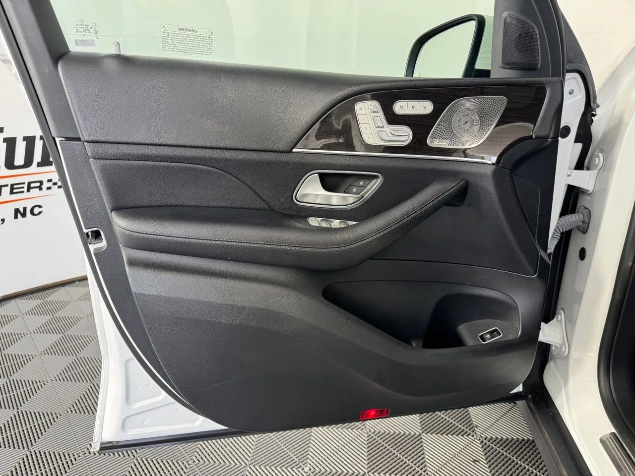 2024 Mercedes-Benz GLE GLE350 - Photo 9