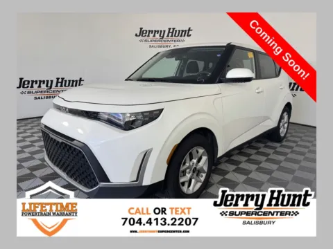 White 2025 Kia Soul LX for sale in Salisbury, NC