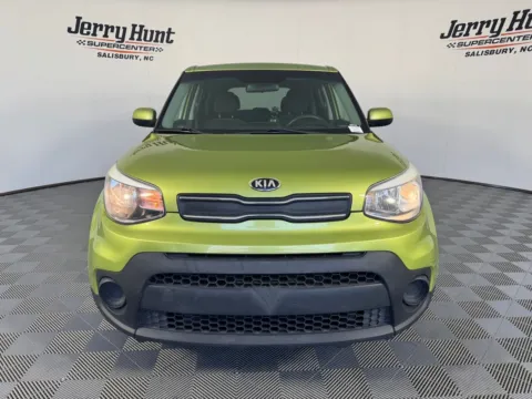 More photos of 2019 Kia Soul at Jerry Hunt Supercenter - Salisbury, NC