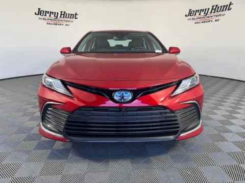 More photos of 2024 Toyota Camry Hybrid XLE at Jerry Hunt Supercenter - Salisbury, NC
