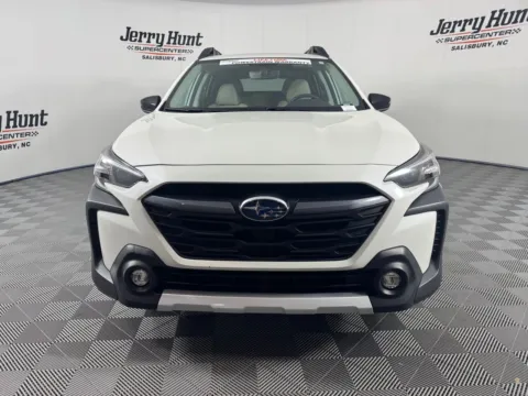 More photos of 2023 Subaru Outback Limited at Jerry Hunt Supercenter - Salisbury, NC