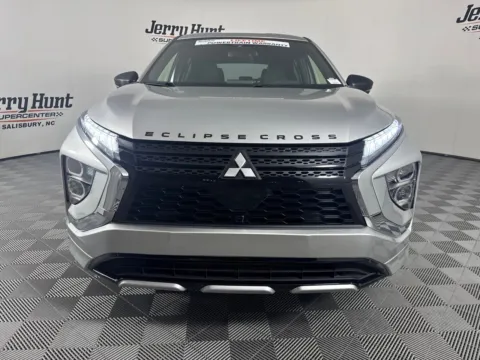 More photos of 2024 Mitsubishi Eclipse Cross SEL at Jerry Hunt Supercenter - Salisbury, NC
