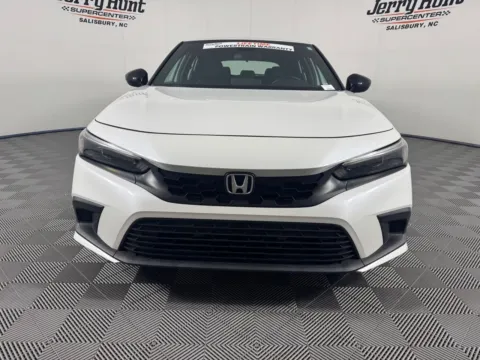 More photos of 2023 Honda Civic Sport at Jerry Hunt Supercenter - Salisbury, NC