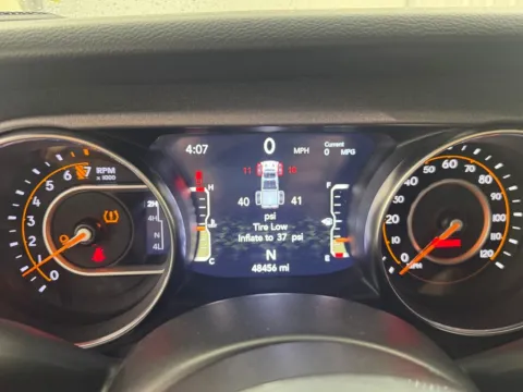 More photos of 2023 Jeep Gladiator Mojave at Jerry Hunt Supercenter - Salisbury, NC