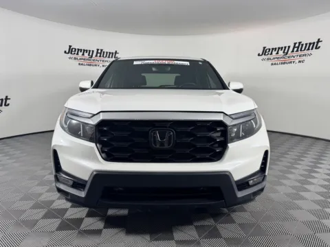 More photos of 2025 Honda Passport EX-L at Jerry Hunt Supercenter - Salisbury, NC