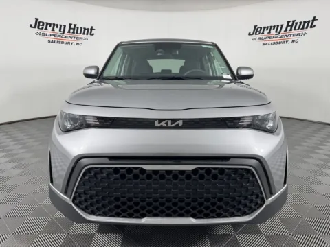 More photos of 2025 Kia Soul LX at Jerry Hunt Supercenter - Salisbury, NC